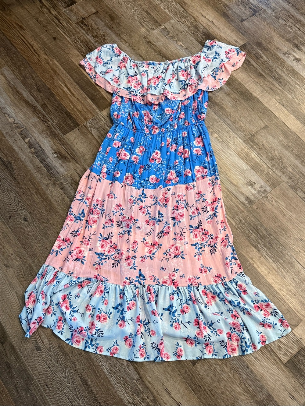 Women’s Floral Tiered Off-Shoulder Dress - Pink & Blue